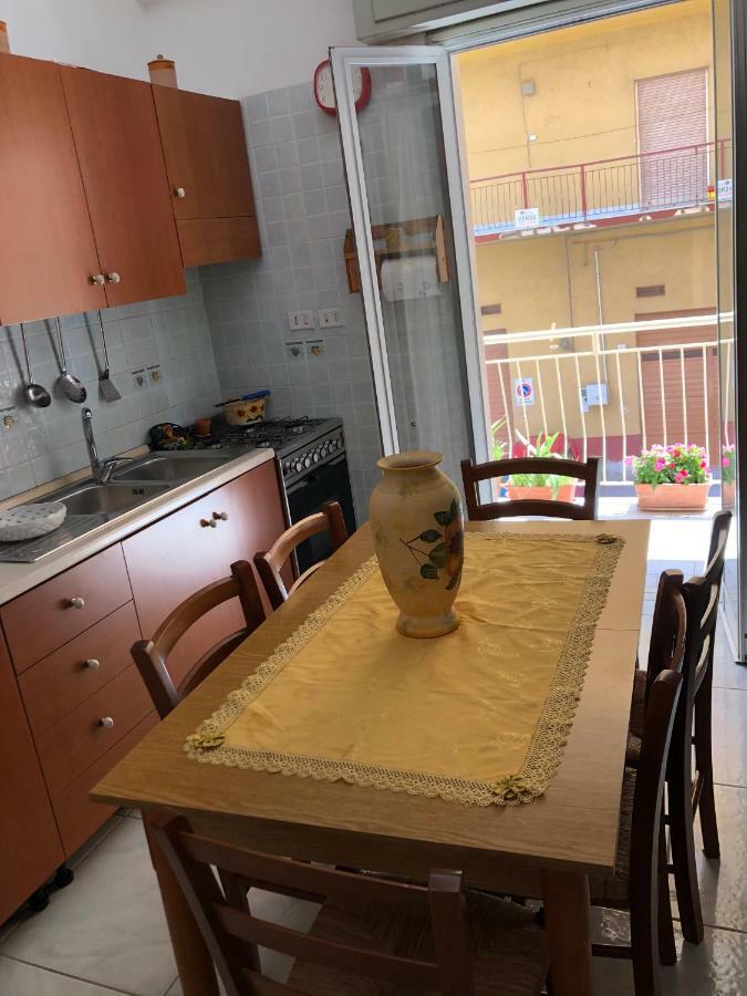 Nonna Lella'S House Apartment Agrigento Exterior foto